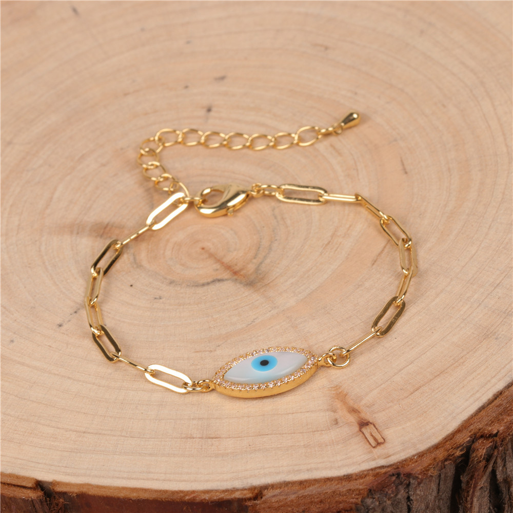 New Accessories Niche Design Diamond Shell Palm Eyes Bracelet Personalized Hip-hop Bracelet Wholesale Nihaojewelry display picture 9