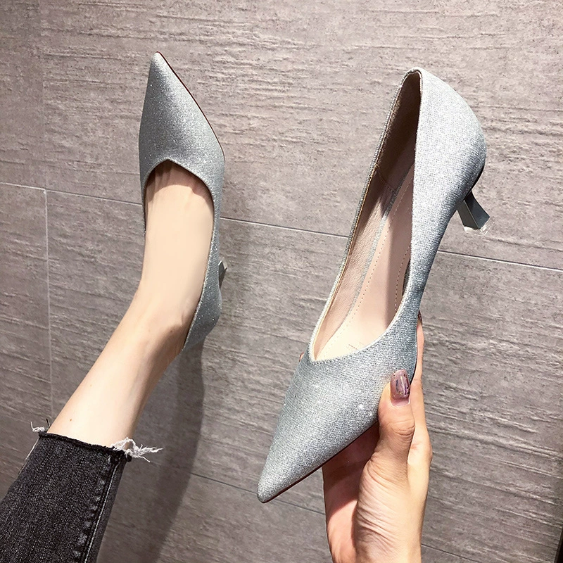 770-0 прямые продажи с фабрики 2020 новые женские одиночные туфли на шпильке с глубоким вырезом на высоком каблуке, профессиональные модные женские туфли с блестками