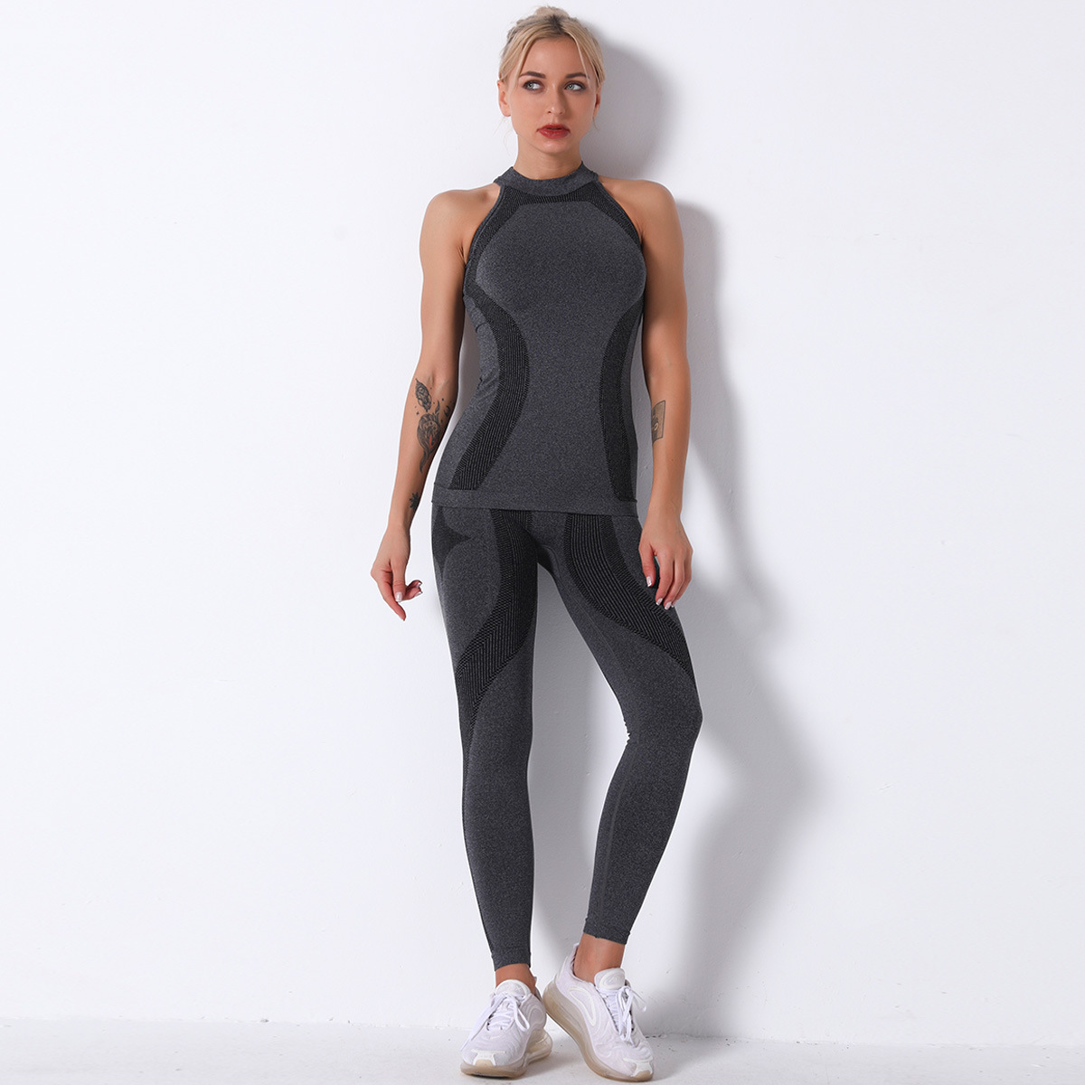 ropa de yoga deportiva a rayas de punto sin costuras NSLX12865