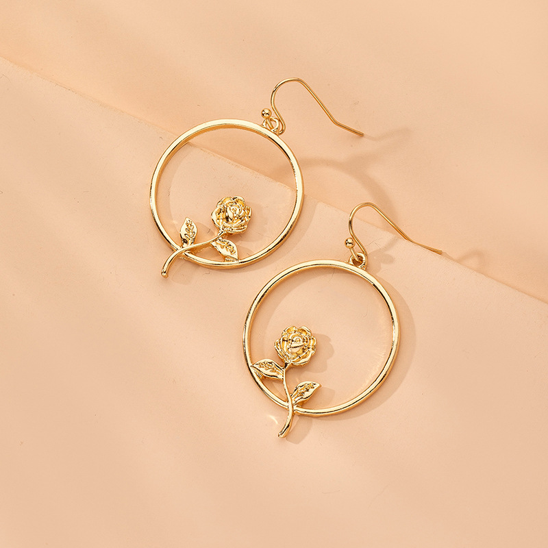 Korean Tassel Exaggerated Flower Geometric Alloy Earrings Wholesale Nihaojewelry display picture 3
