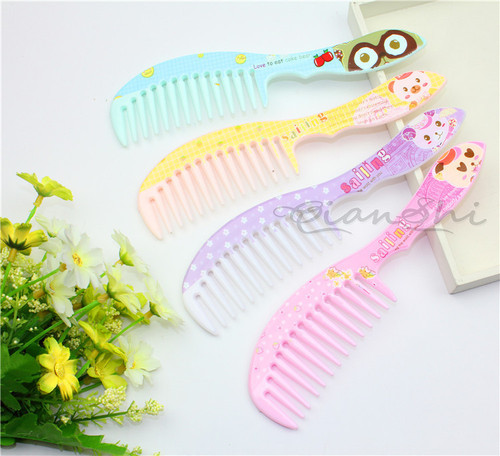 Wholesale hair combs, straight hair simple combs, women's styling combs, fine-tooth hairdressing combs for home use with long hair