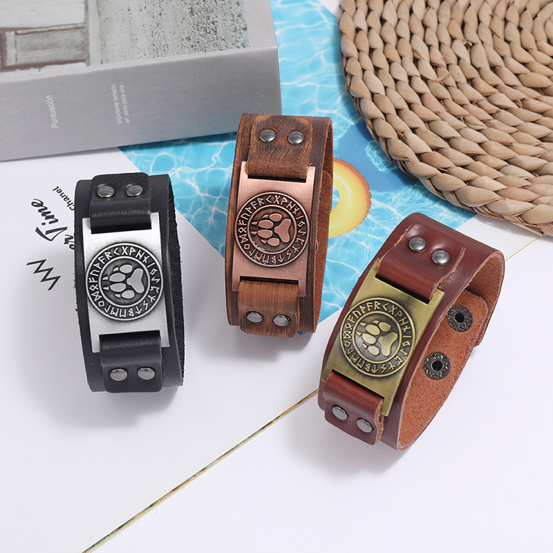 Retro Viking Totem Simple Punk Leather Bracelet display picture 1