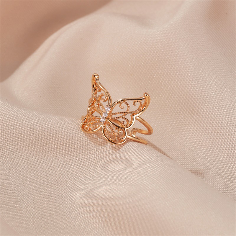 New Exaggerated Hollow Butterfly  Fashion Open Ring Wholesale display picture 4