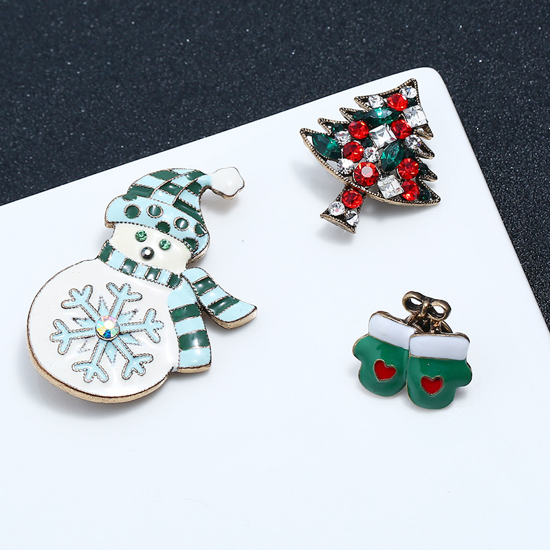 Hot-selling Christmas Snowman Brooch Set display picture 5