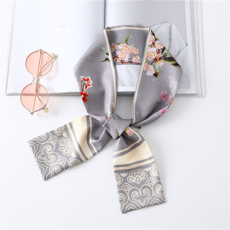 Women's Simple Style Commute Color Block Polyester Printing Silk Scarf display picture 2