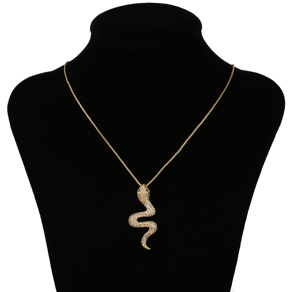 Fashion Exaggerated Snake Necklace display picture 13