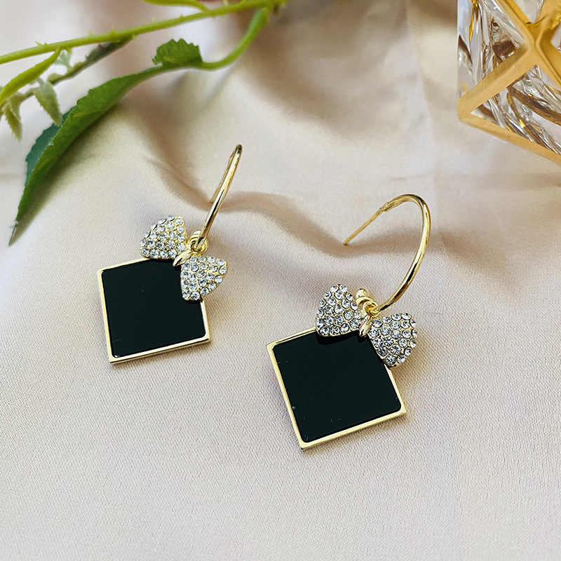 fbca14d56b604f47385a603d1e8f58