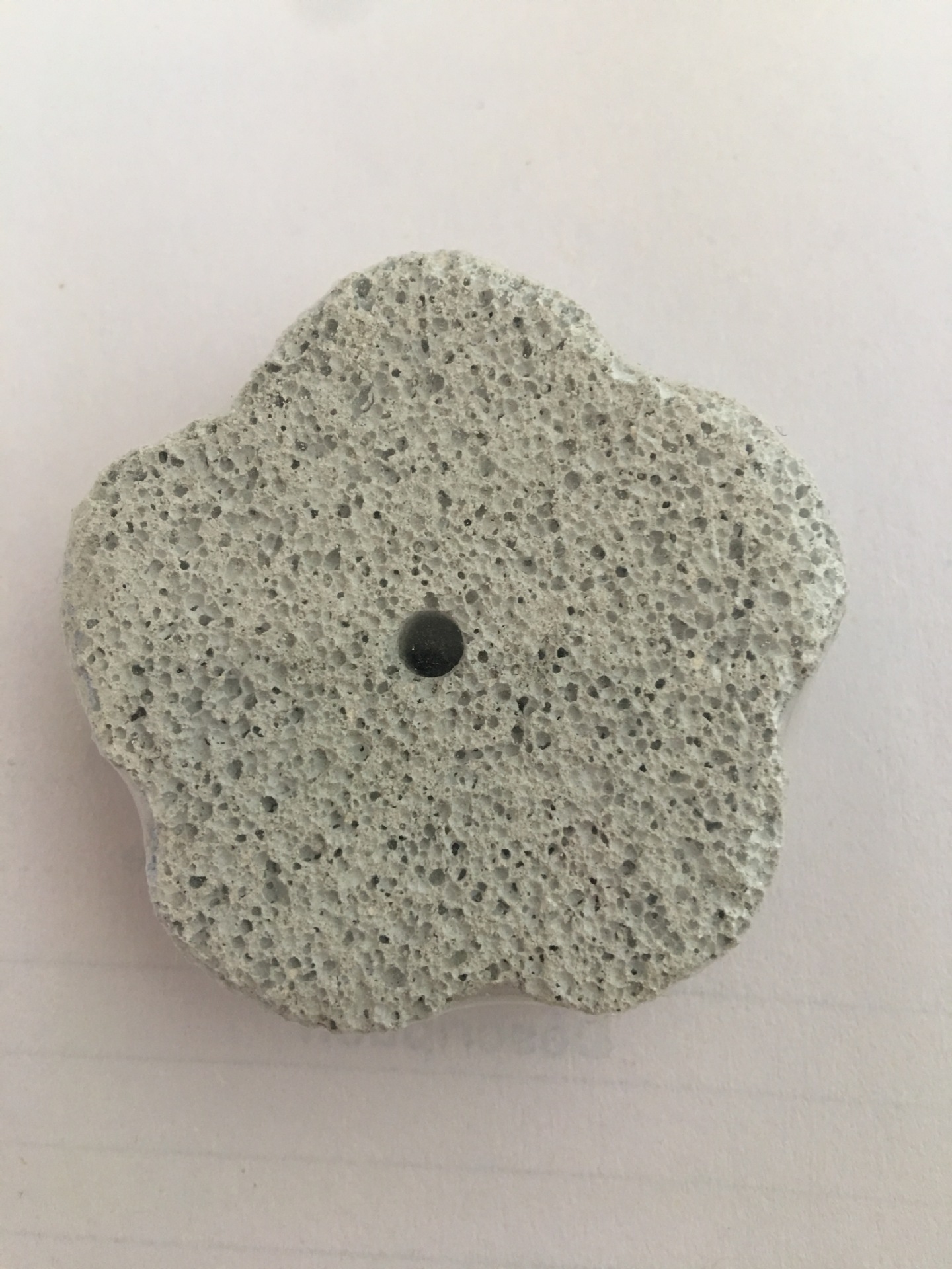 C-07梅花  直径78厚18mm