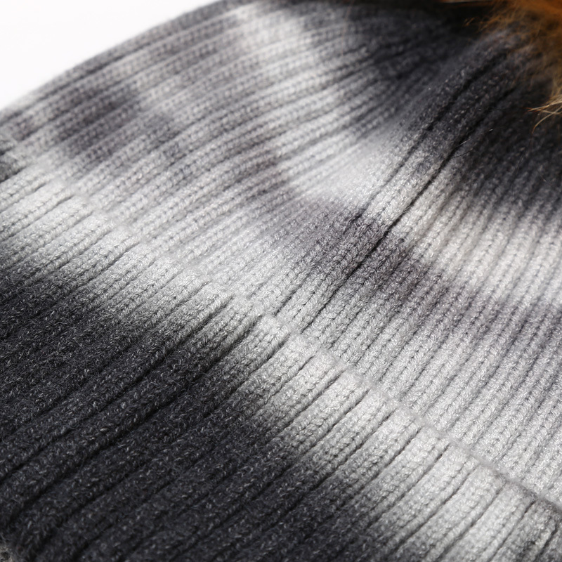 Nuevo gorro de punto con diseño de mapache teñido anudado para mujer, gorro de bola de pelo para otoño e invierno, gorro de hilo con núcleo resistente al viento para exteriores_voghion.com