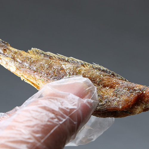 Internet celebrity grilled yellow croaker, crispy small yellow croaker, delicious fish snacks, small food manufacturers wholesale dropshipping