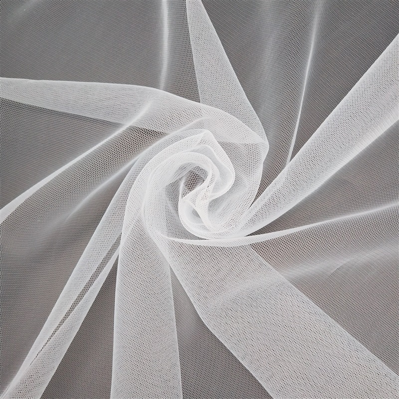 厂家直销 24gsm涤纶加强网 婚纱舞蹈童裙纱 绣花底 假发料