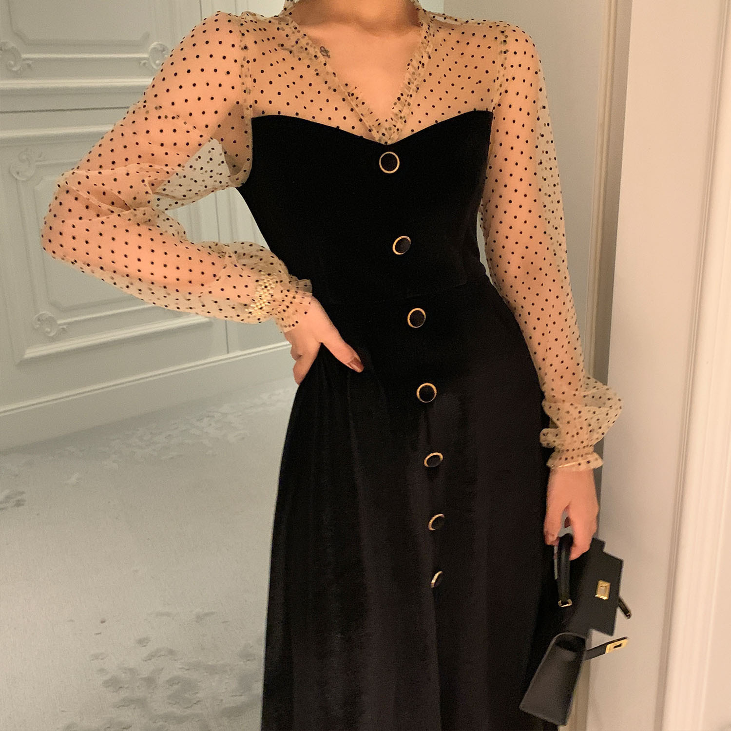 2019新款露合制衣 法式撞色丝绒v领蕾丝长袖波点连衣裙女冬春气质