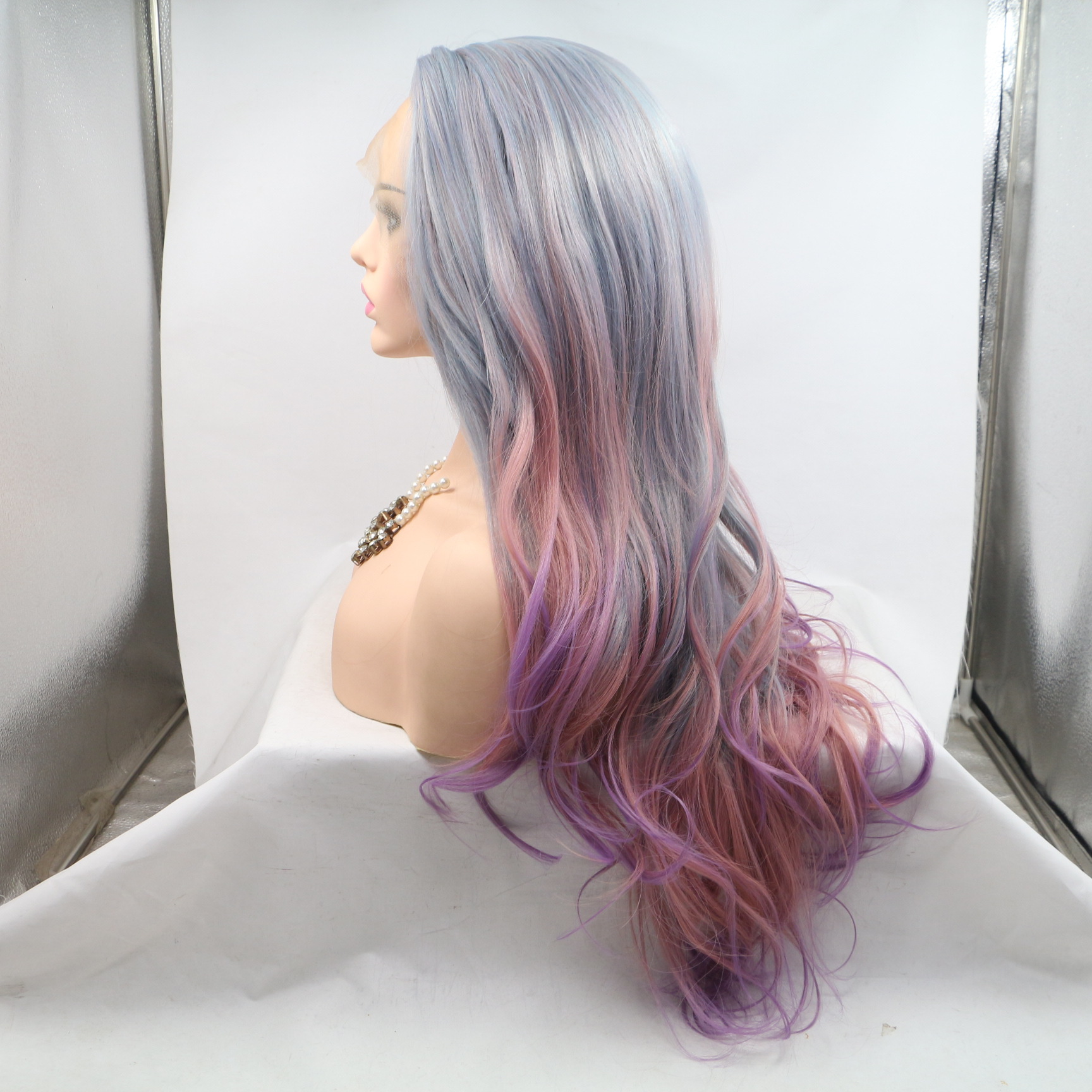 Comercio exterior moda europea y americana peluca de fibra química mujer gris gradiente púrpura pelo largo rizado filamento alta temperatura tocado de seda al por mayor