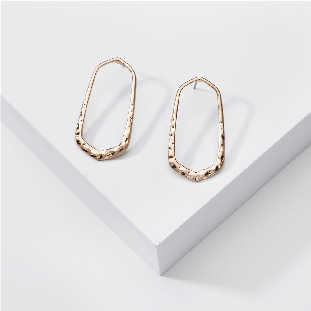 Fashion Big Jewelry Simple Metal Wind Geometry Water Droplet Alloy Exaggerated Big Earrings Wholesale Nihaojewelry display picture 3
