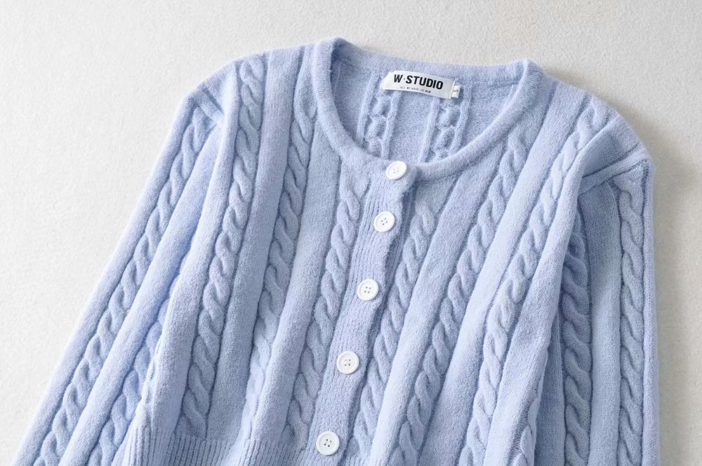 Wholesale autumn retro twist button women s sweater coat NSAM5684