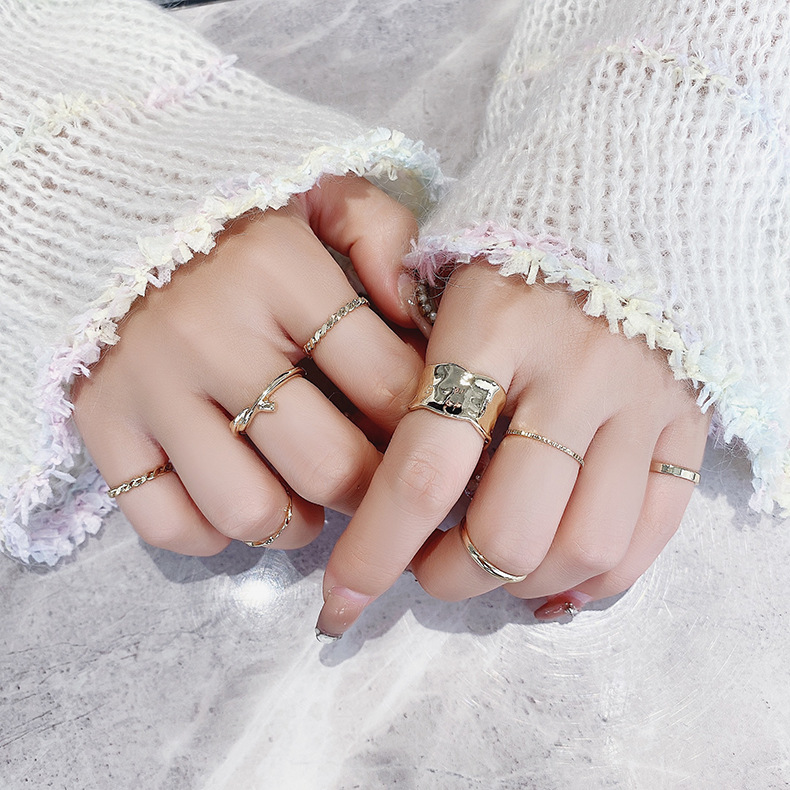 Twisted Knotted Ring Set Index Finger Ring Plain Ring 8-piece Set Wholesale display picture 1