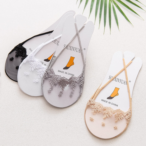 Summer high heels, shallow mouth invisible boat socks, half-length suspender lace socks, women's hollow anti-falling and anti-falling socks