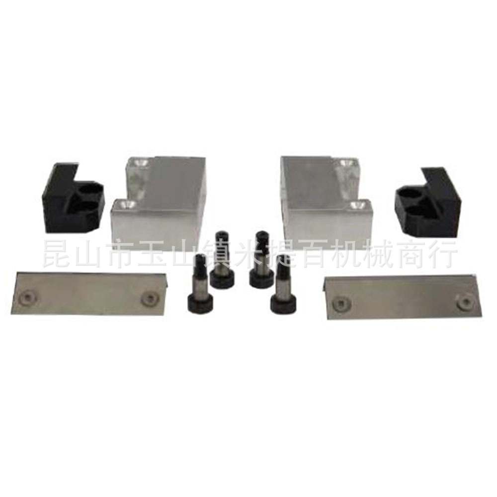 防上翘钳口 五轴自定心