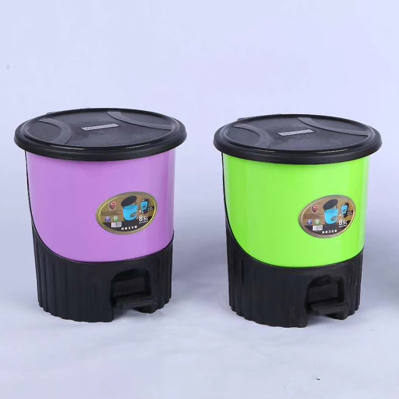 Fashionable creative big plastic garbage can for home use