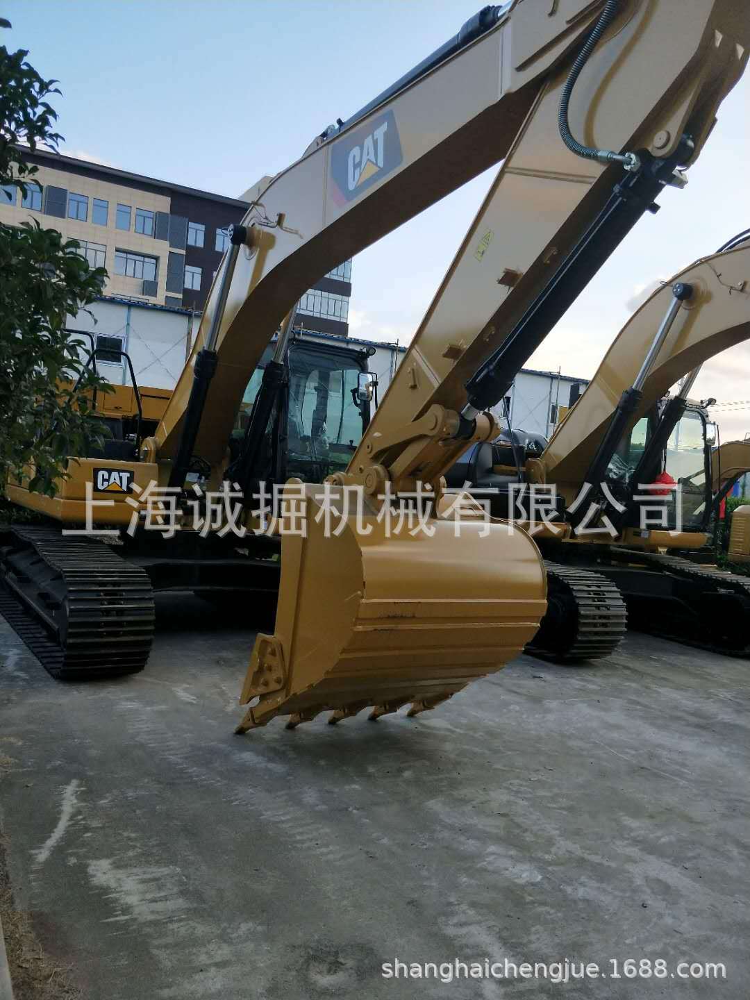 二手卡特挖掘机323D 二手卡特挖掘机