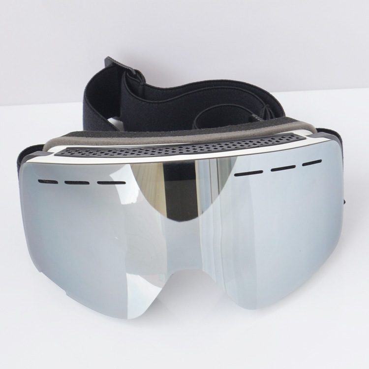 Ski equipment windproof, sand proof, snow blind, double-layer anti fog ski goggles that can prevent myopia # 7050_voghion.com