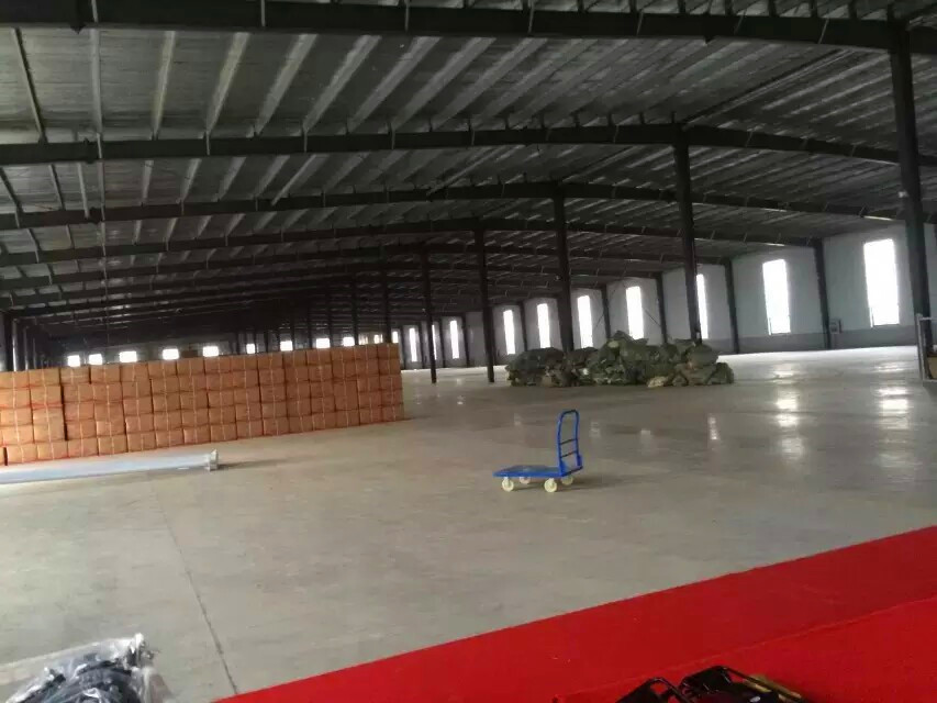 2739154040_307135224