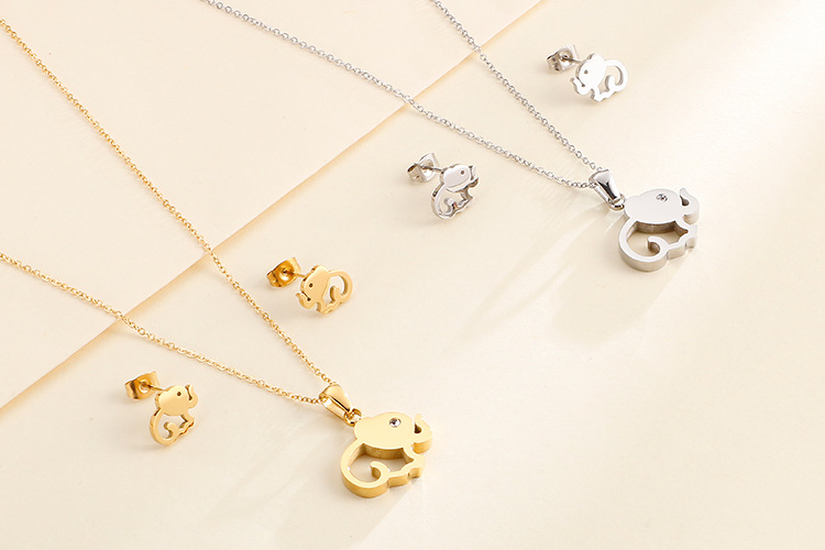 Simple Stainless Steel Hollow Elephant Necklace Earrings Set Wholesale display picture 9