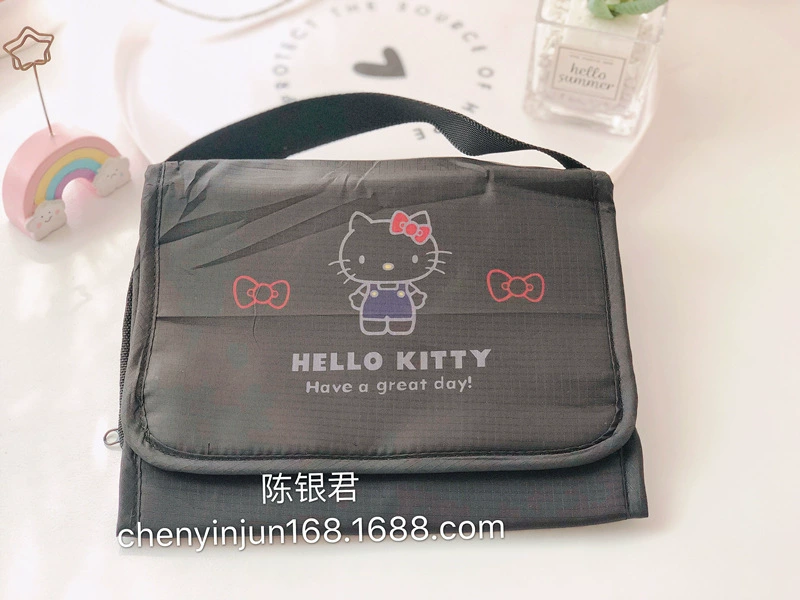 Foldable handheld organizer bag to go out, cosmetic bag