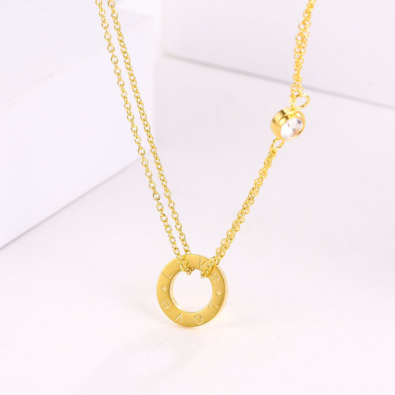 Collana con lettera minimalista in stile designer Collana con collare rosso con amore in rete minimalista alla moda da donna_voghion.com