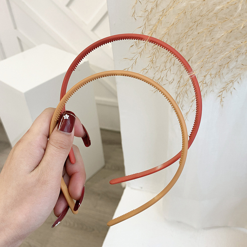 Zhong chuxi mismo estilo diadema hembra dentada antideslizante salida simple estilo coreano Retro lavado de cara Paquete de cabello horquilla accesorios para el cabello