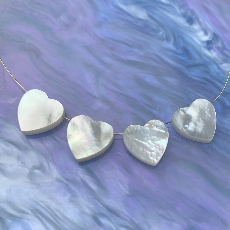 1 Piece Shell Heart Shape display picture 1