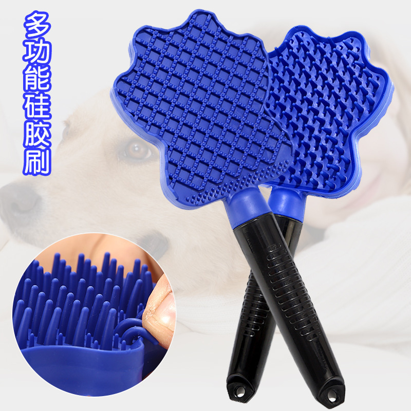 Suministros para mascotas nuevo tres en uno de silicona cepillo de baño para mascotas depilación cepillo para mascotas perro cepillo de baño en stock