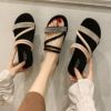 lady Sandals slipper Flat bottom fashion Word tow Beach shoes sandals  Stall