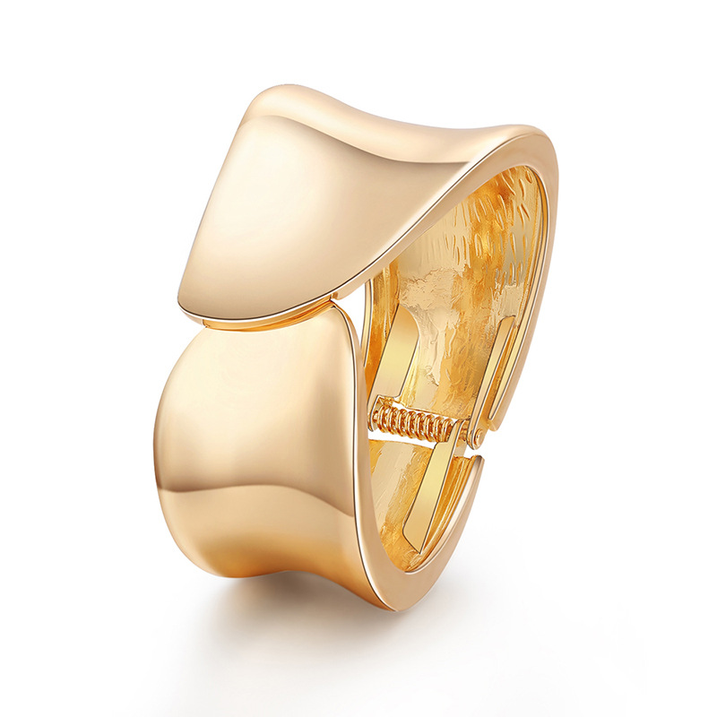 new gold-plated asymmetrical leaf shape unilateral polka dot bracelet