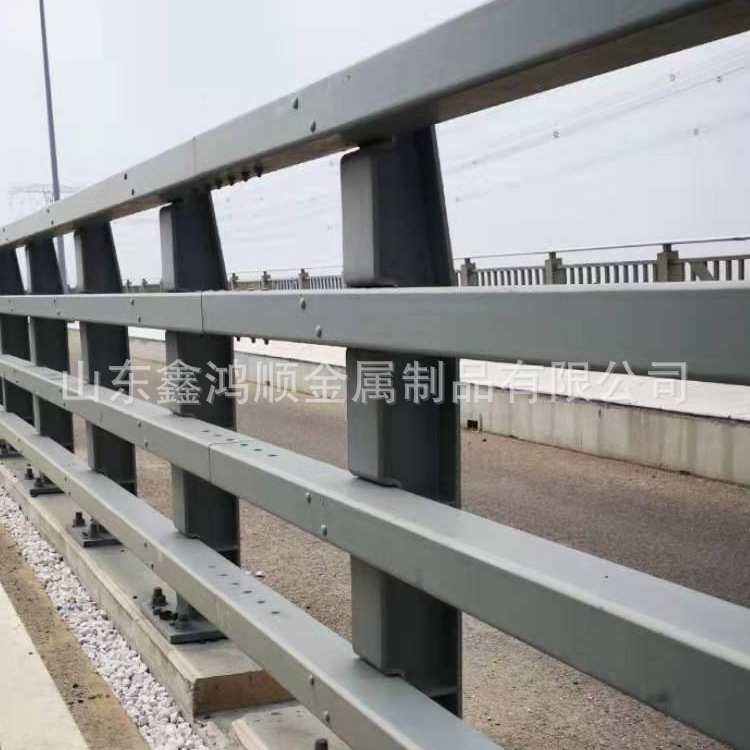 品质桥梁护栏现货优质桥梁防撞护栏 桥梁护栏栏杆定制防撞护栏