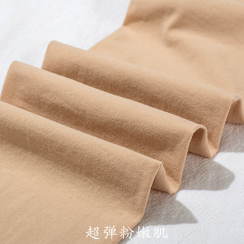 14033679775_821139855