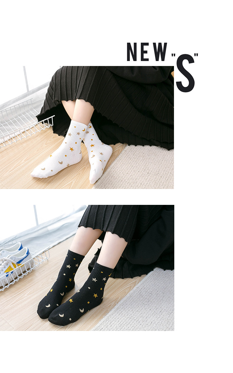 Flash Girl Korean Direct Delivery Star Moon Silver Silk Socks Japanese Style Universe Star Cute Mid-calf Length Socks display picture 3