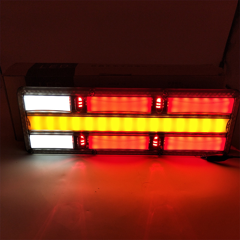 Nuevo 24V coche camión bomba remolque impermeable durable anti-Smashing camión luz trasera luz de freno LED montaje de la luz