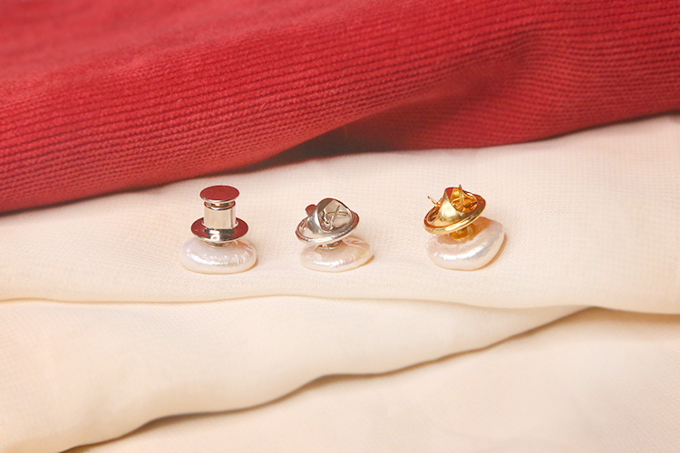 Spilla di sicurezza con perla barocca per donna spilla decorativa_voghion.com