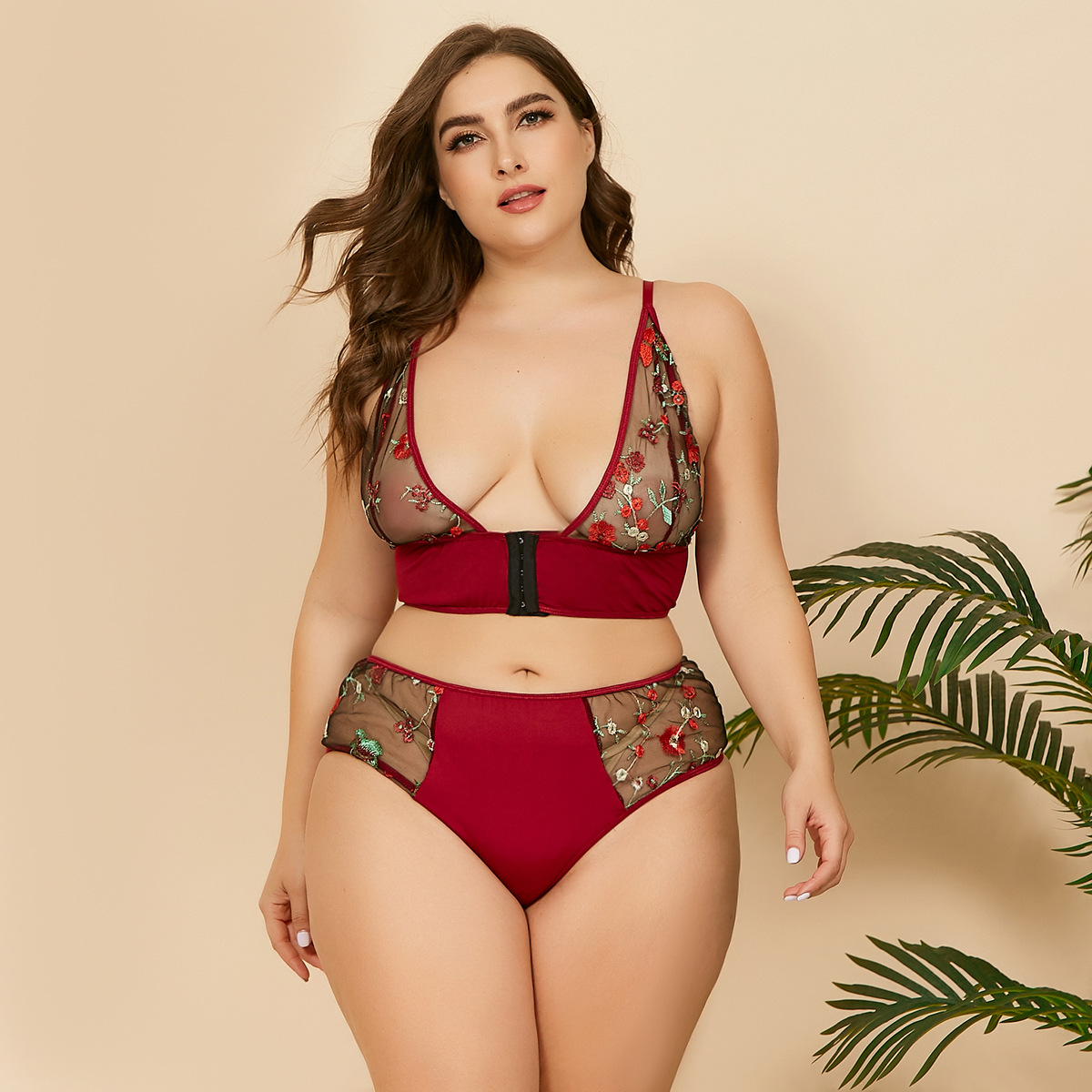 Embroidered Lace Plus Size Lingerie Suit NSRBL77339