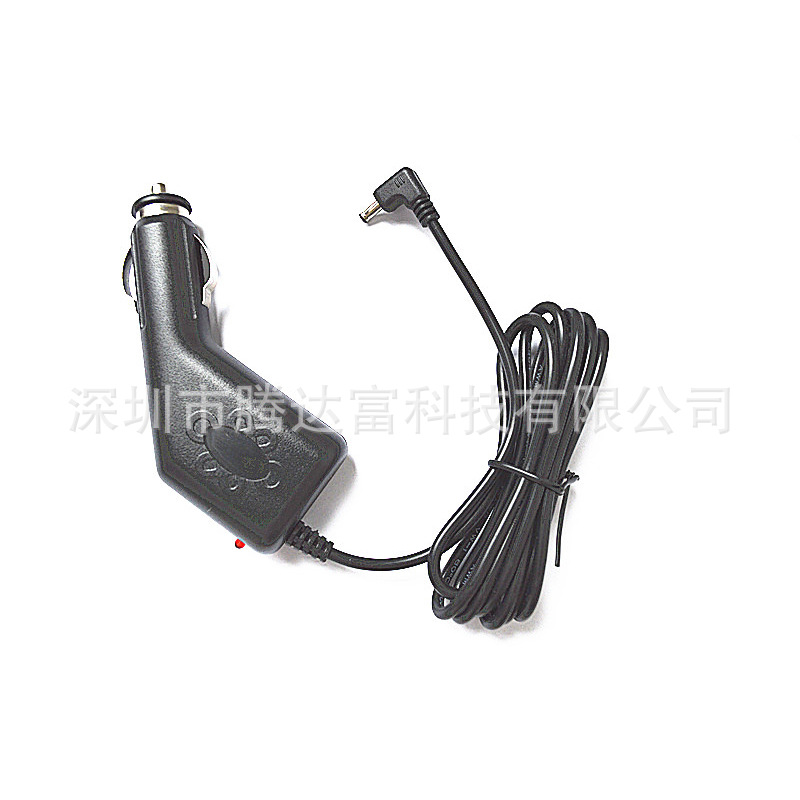 枪形带梅花车充5V1A