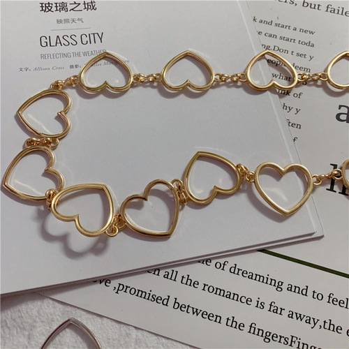 Love Chain Ins Belt for Women, Decorative Dress Belt, Waist Cincher, Compatible with JK Style Skirts, Belt for Body Skirts and Pants, Chain Belt