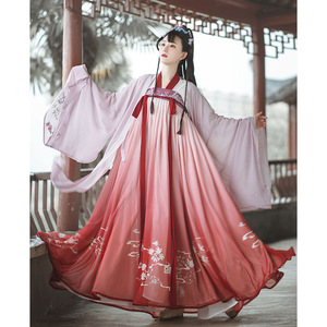 Traditional Hanfu Xiaoqing students