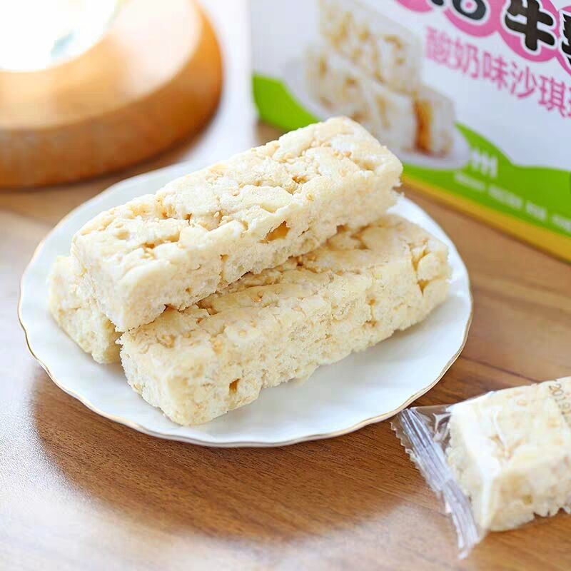 網紅盒裝沙琪瑪膨化零食糕點酥性餅幹廠價直銷