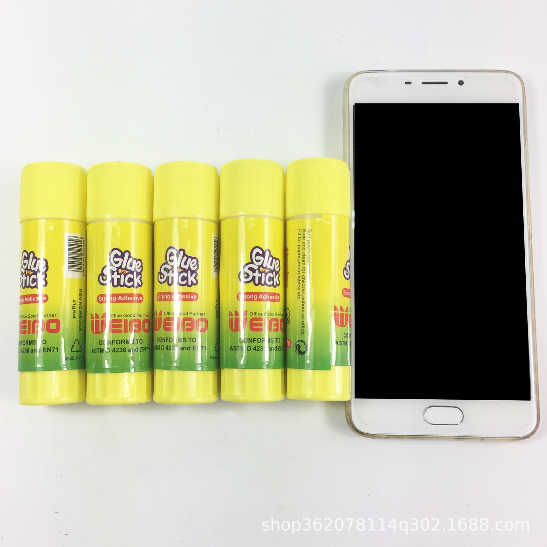 10407649931_833878618