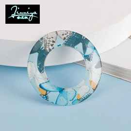 树脂工艺品;饰品配件;手镯