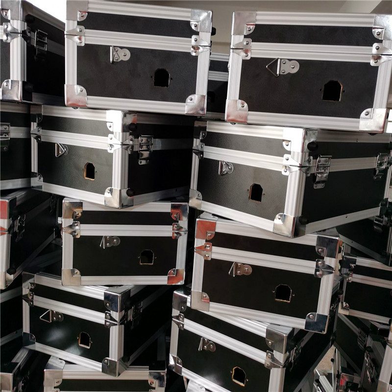 工厂出售各种型号铝合金手提式工具箱 设备仪器防震收纳铝合金箱