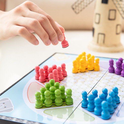 Deli 6755 magnet checkers magnet folding chess board flying chess children's checkers wooden game chess