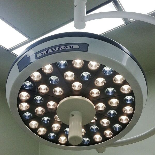 Medical surgery -free lighting single -head hanging -type mobile LED…