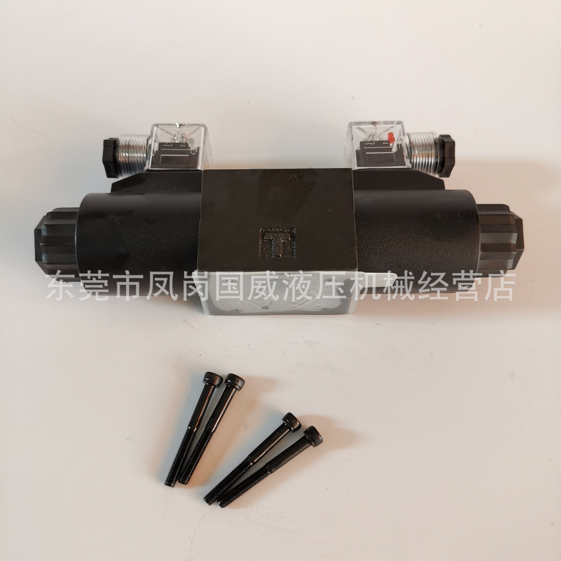 ע�ܻ���YUKWINҺѹ��ŷ�DSG-01-3C4-D24-N1-50ע�ܻ��佺�ͷ�